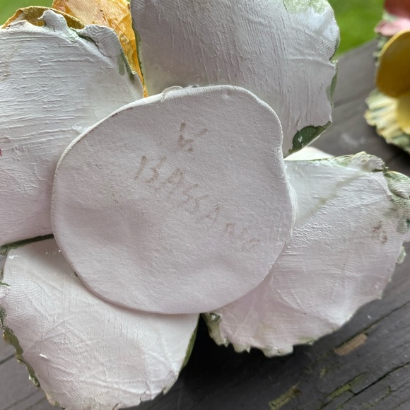 Pair of Vintage Ceramic Flower Candle Holders - Yellow and Pink - Picture 5 of 5